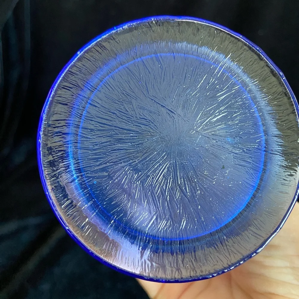 🖤 Vintage Cobalt Blue Hand Blown Glass 10” Tall Vase with Ruffled Edge